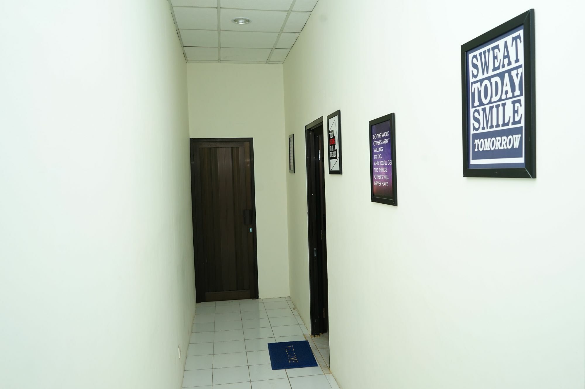 Ds Colive Layur Kota Lama Semarang Exteriör bild
